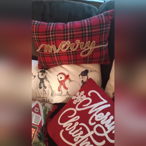 High quality embroidered christmas cushions - Picture 7 of 16